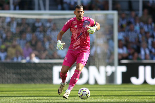 以猛烈进攻 以猛烈进攻