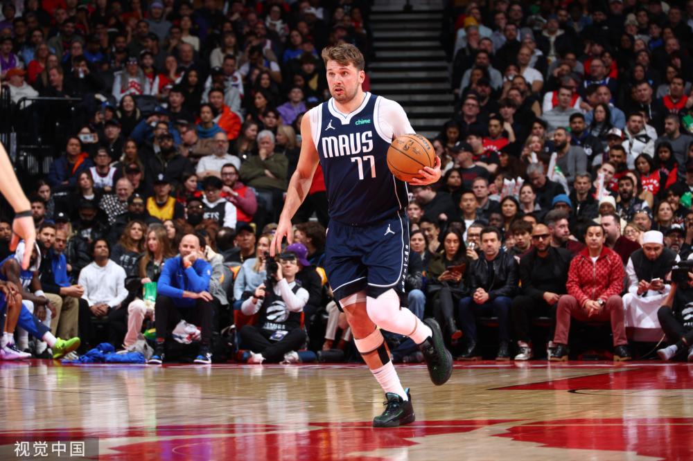 他更像是一 他更像是一